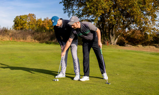 Golf na zkoušku pro 1-4 osoby s profesionální PGA trenérem